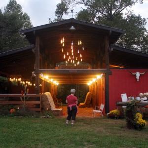 http://guide.rusticweddingchic.com/wp-content/uploads/2013/03/Barn-wpcf_300x300.jpg http://guide.rusticweddingchic.com/wp-content/uploads/2013/03/Barn-wpcf_300x300.jpg